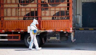 青岛地铁助力学子圆梦！考生出示准考证可优先过安检