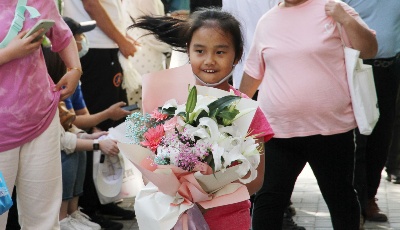 现场直击丨记者带你见证2022年青岛高考