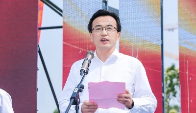 登顶“山东第一高”！山东国际金融中心核心筒封顶