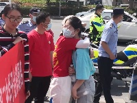 现场直击丨记者带你见证2022年青岛高考