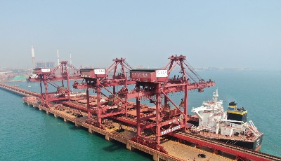 “30年”老码头重生记——记青岛港“伟丽创新团队”