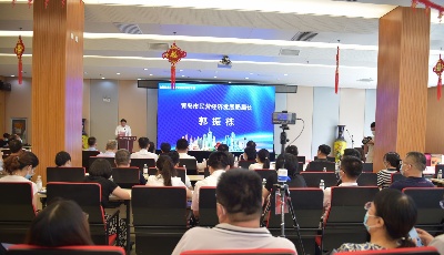 “金融助实体·益企进园区”走进李沧区中艺1688创意产业园