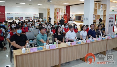 全民共享数字红利！青岛市开展“2022年全民数字素养与技能提升”进社区活动