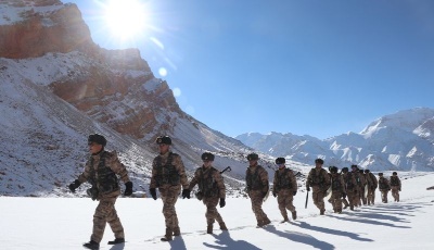 强军征途｜喀喇昆仑军旗红