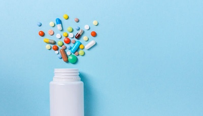 药企密集披露半年报 中药、CXO板块表现亮眼