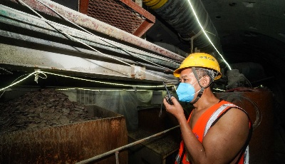 汗洒建设一线！青岛地铁2号线国际邮轮港站、小港站主体结构完工