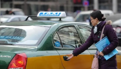 明天起，青岛巡游出租汽车运价动态调整！车公里租价下调0.10元