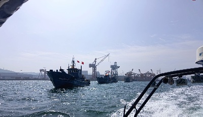 为辖区开渔保驾护航！青岛多部门联合开展海上安全执法巡航行动 