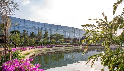 同世界相互交融相互成就——记习近平主席出席亚太经合组织第二十九次领导人非正式会议并对泰国进行访问