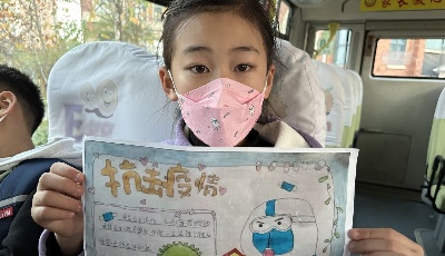 黄岛温馨校车落实防疫工作 筑牢防疫安全屏障 