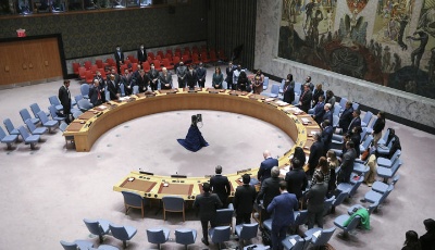 联合国安理会会议默哀悼念江泽民同志