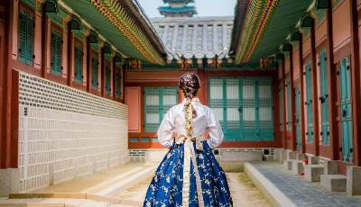 一场心动的邂逅：韩国文化团建之旅  