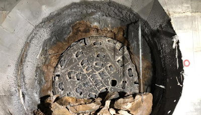 青岛地铁2号线西延线区间隧道贯通数量过半