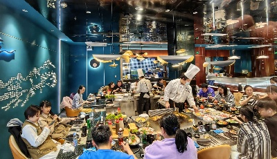 现场丨青岛餐饮市场烟火正旺，活力四射迎“开门红”