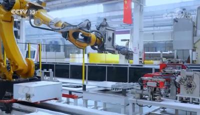 焦点访谈：跟着总书记上两会 牢牢把握高质量发展