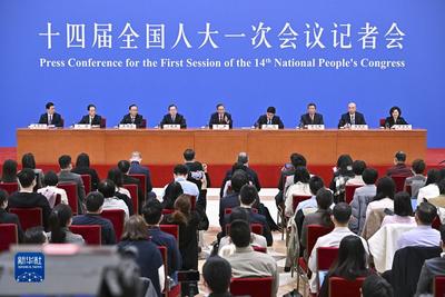 全文来了！李强总理首场记者会，回答了中外记者这10个问题
