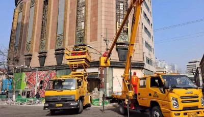 配合中山路亮化提升 电车线网升级更新