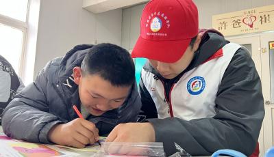 “弘扬雷锋精神 走进同行之家”  中建八局发展建设在行动