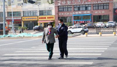 “搀一把+”特色服务项目上线 李沧巴士第四分公司以更优的服务兑现不变的承诺 