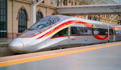 山东始发复兴号智能动车组 青岛至北京最快2小时59分