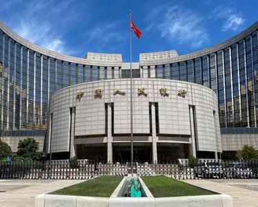 一季度我国人民币贷款增加10.6万亿元 同比创新高