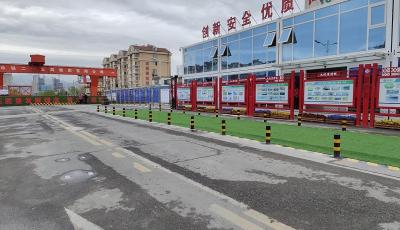 立牢质量“底线”！青岛地铁2号线二期组织集体观摩