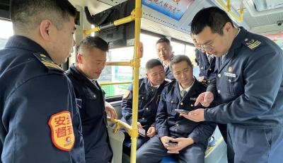 线上考试不过关不能上路运行 ！青岛公交驾驶员安全评价指数升级