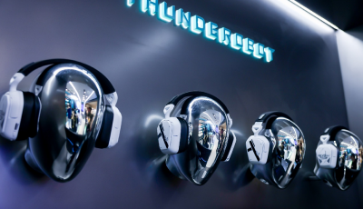 线下“玩法”再更新，雷神科技打造线下场景生态体验店