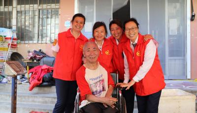 “父亲节”暖心故事｜他的“亲闺女”换了一茬又一茬