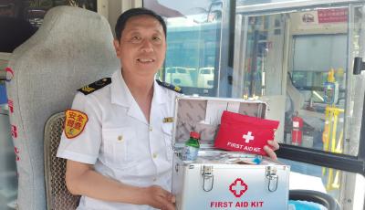 15路“洗海澡区间车”再开通 便民举措推动服务品质提升