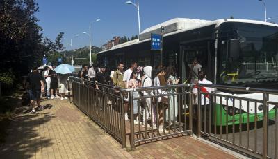 青島隧道1路科學(xué)調(diào)度運行 助力市民端午小長假便捷出行