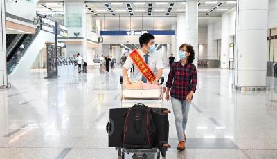 青島地鐵紅島火車站換乘通道7月1日啟用