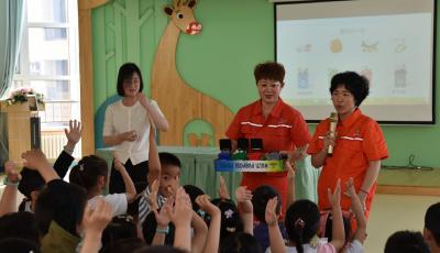 “小”事情“大”道理！青岛垃圾分类宣讲进校园啦~