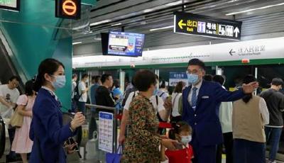 端午節(jié)假期青島地鐵安全運(yùn)送乘客422.88萬(wàn)人次