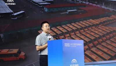 青島溫馨校車受邀出席中國校車高峰論壇分享成功舉措