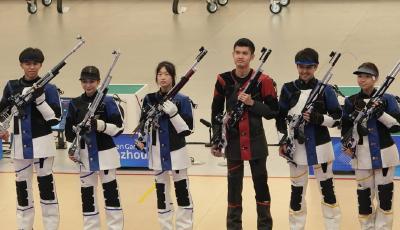 中国队夺得亚运会射击混合团体10米气步枪金牌