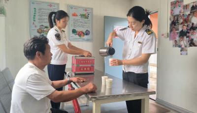 保障“双节” 青岛温馨巴士6处“爱心帮办驿站”来帮忙