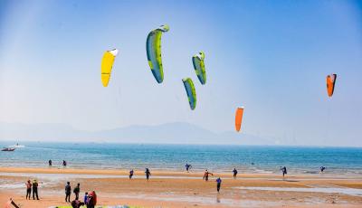 全国风筝板锦标赛暨全国青年风筝板锦标赛开赛