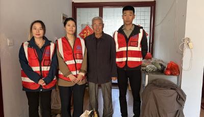 重陽慰問送溫情，濃濃關(guān)懷暖人心  ?