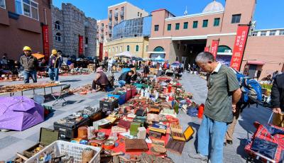 图片故事：青岛“小潘家园”的前世今生
