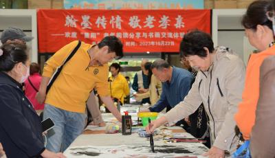 多项文化大餐“书香敬老”！青岛市图书馆开展重阳节敬老主题活动