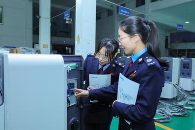 “解码‘小巨人’专精特新看中国”  “税力量”助力企业跑出“加速度”