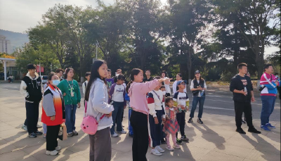 游学高校，筑梦“童”行——八大湖街道社工站组织困境儿童参加“喃喃解忧”游学活动 