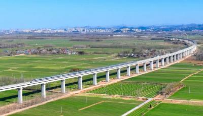 1—11月全國(guó)鐵路完成固定資產(chǎn)投資6407億元
