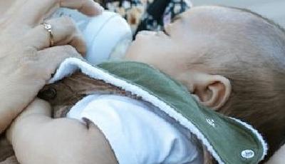 市場監(jiān)管總局：擬將嬰幼兒配方液態(tài)奶納入注冊管理