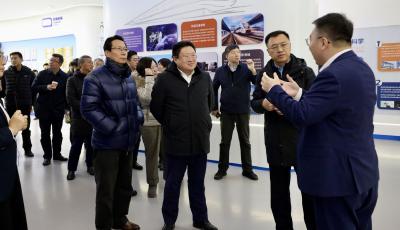 青島國企民企面對面共答協(xié)同發(fā)展新命題  同向發(fā)力現(xiàn)代產(chǎn)業(yè)布局