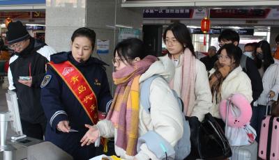 春節(jié)假期 青島汽車總站發(fā)送旅客5.55萬人次