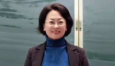 田婧婧：桃李不言 下自成蹊