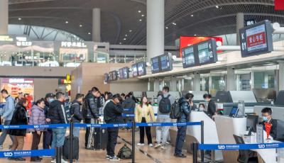 累计保障航班2.12万架次 青岛机场2024年春运旅客吞吐量281.69万人次 