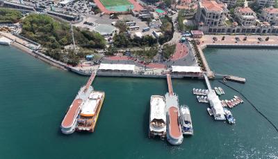 青岛湾（二中湾）旅游码头工程正式运营